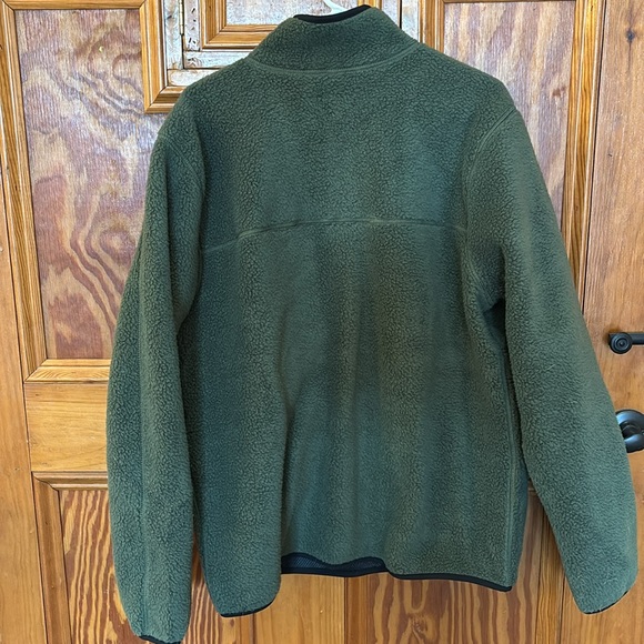 NWT Men’s large Mountain hard wear Green Fleece Pullover - Picture 4 of 4